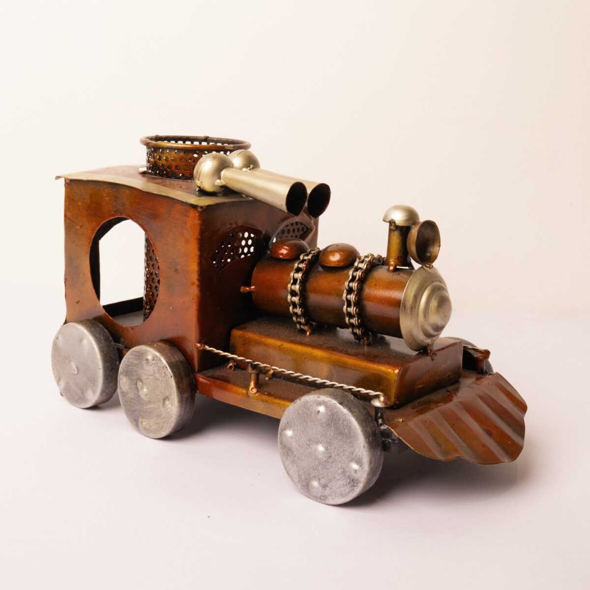 metal engine pen stand (5)