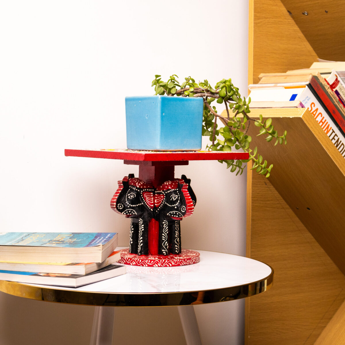 wooden 4elephant table (1)