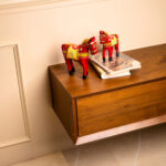 wooden horse set of 2 (2)