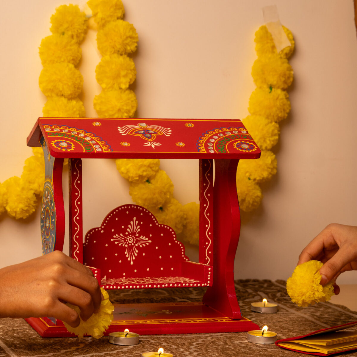 wooden jhopadi jhula (7)