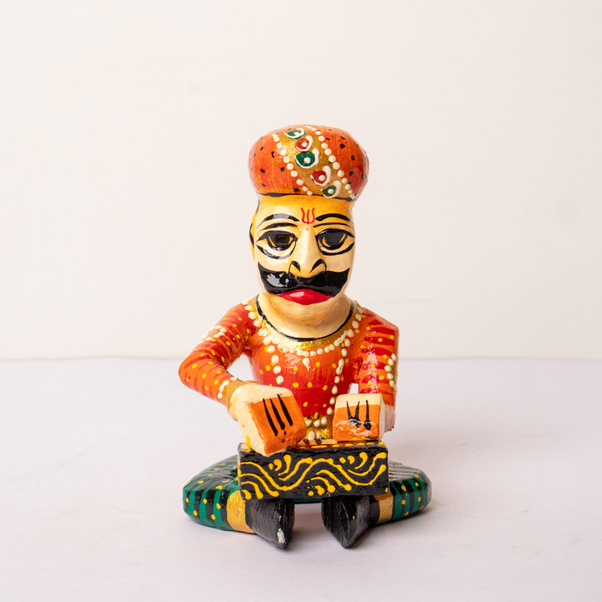 wooden rajasthani musician (5)