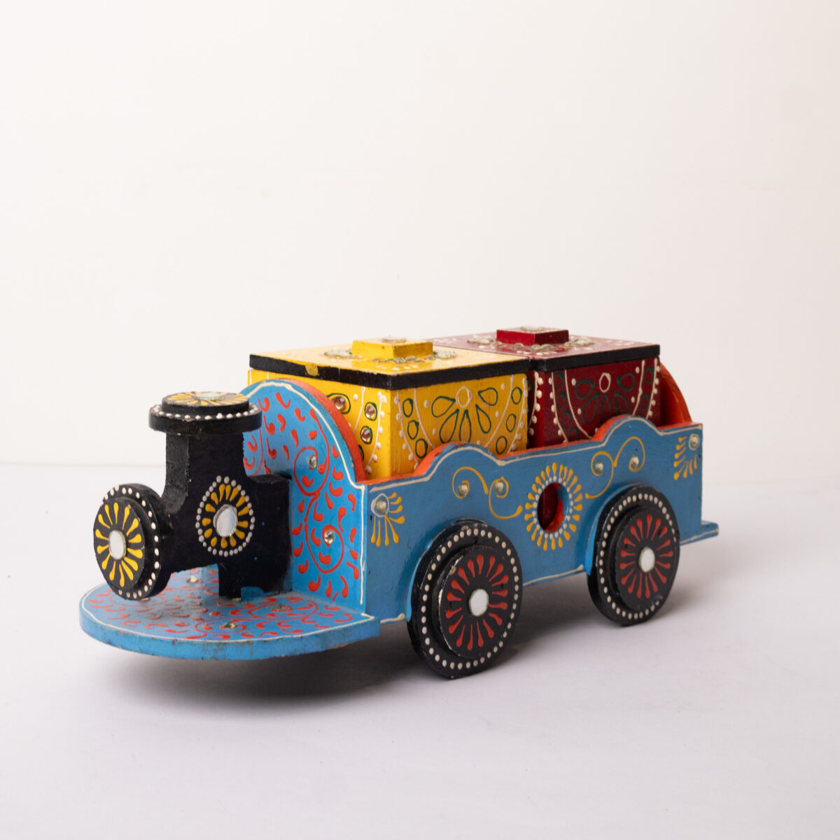 wooden train shaped dry fruits holder 2 box (9)